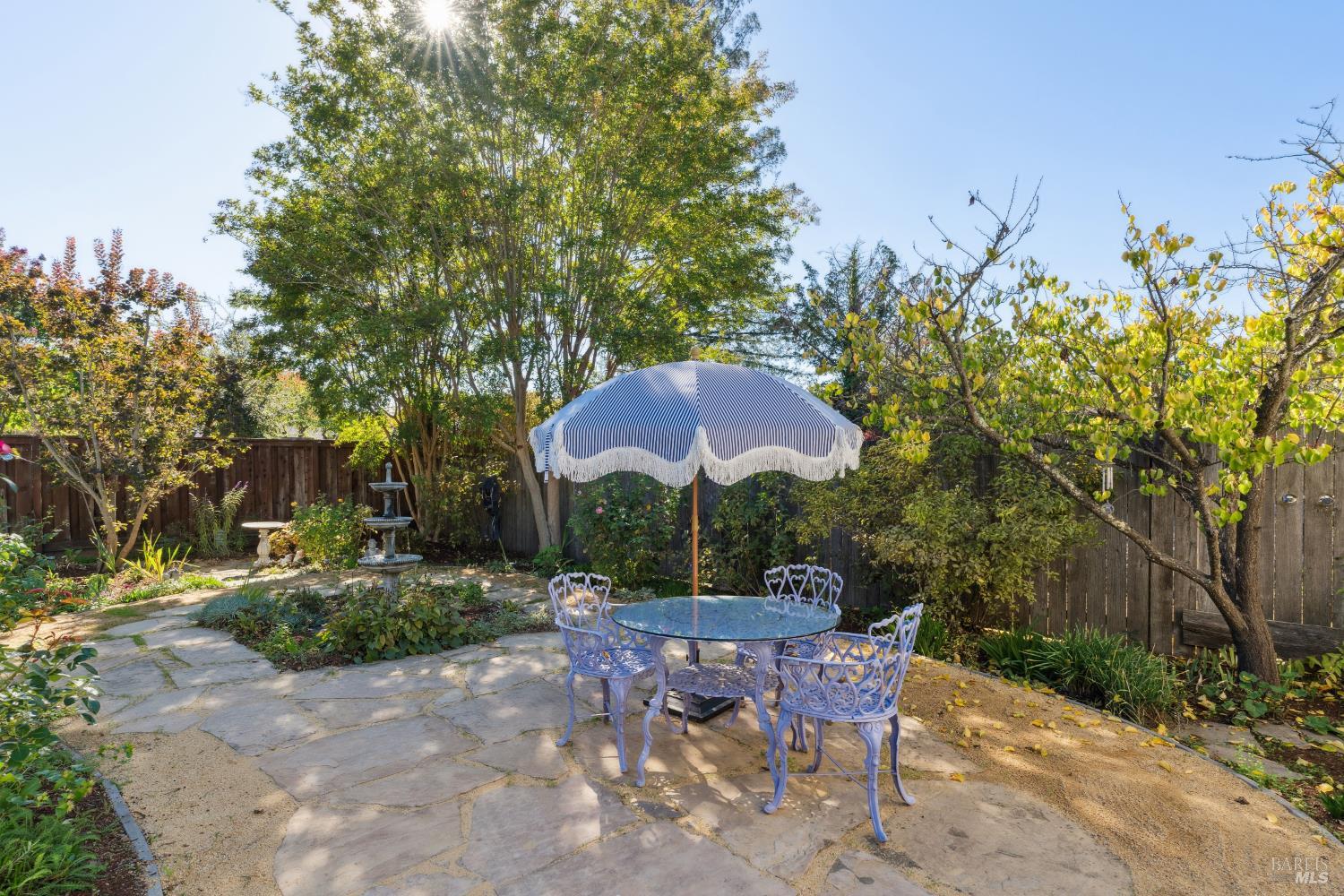 Detail Gallery Image 20 of 47 For 257 Perkins St, Sonoma,  CA 95476 - 3 Beds | 2 Baths