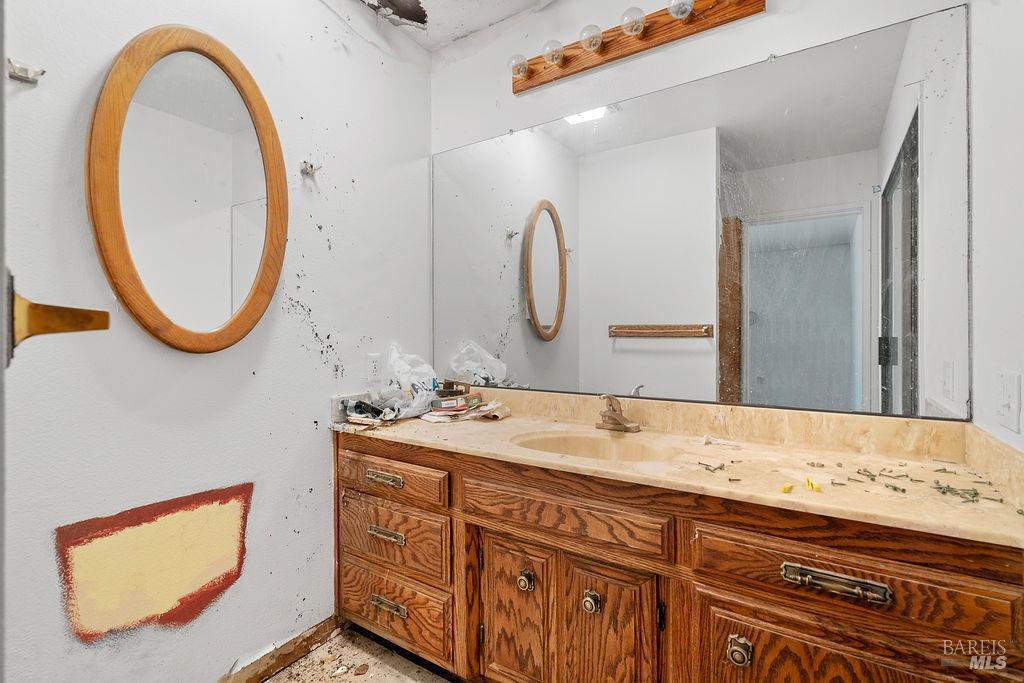 Detail Gallery Image 11 of 43 For 3500 Mount Veeder Rd, Napa,  CA 94558 - 3 Beds | 2 Baths