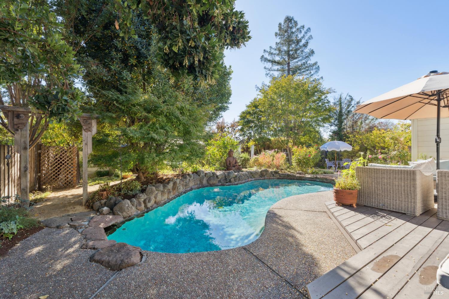 Detail Gallery Image 18 of 47 For 257 Perkins St, Sonoma,  CA 95476 - 3 Beds | 2 Baths