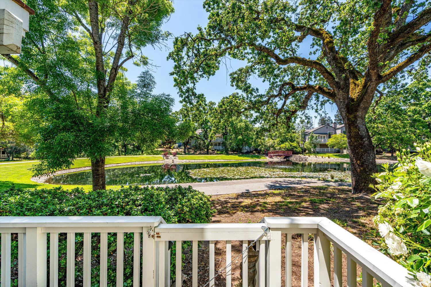 Detail Gallery Image 33 of 36 For 18120 Vassar Ct, Sonoma,  CA 95476 - 3 Beds | 3/1 Baths