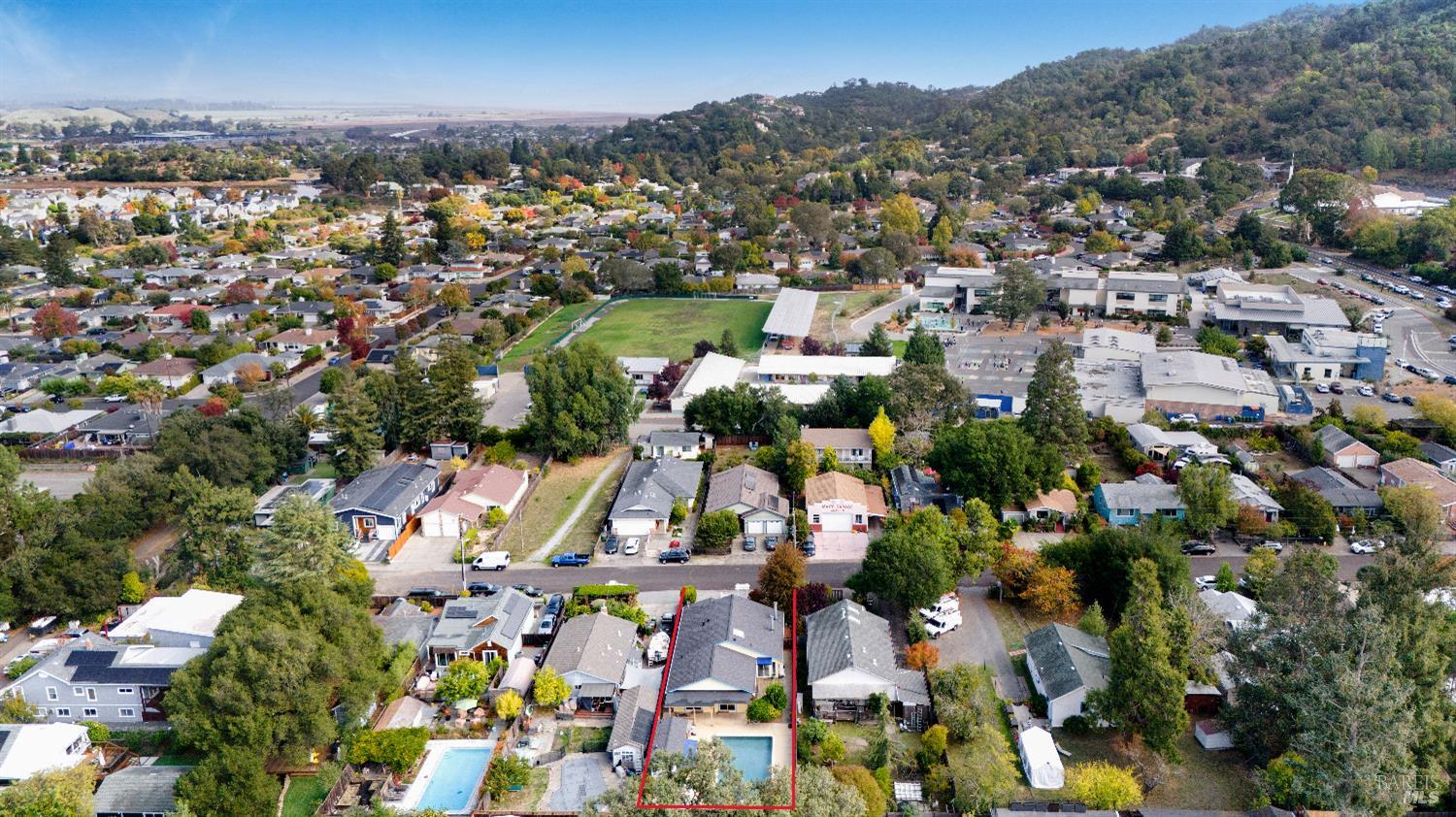 Detail Gallery Image 36 of 36 For 25 Roosevelt Ave, San Rafael,  CA 94903 - 4 Beds | 2/1 Baths