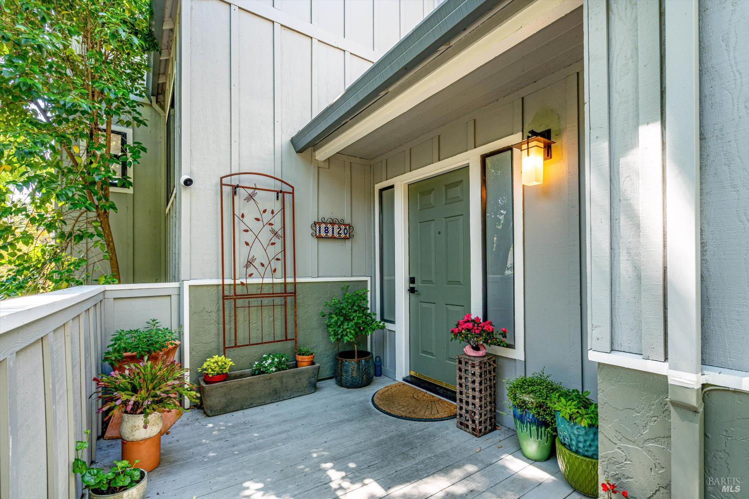 Detail Gallery Image 3 of 36 For 18120 Vassar Ct, Sonoma,  CA 95476 - 3 Beds | 3/1 Baths