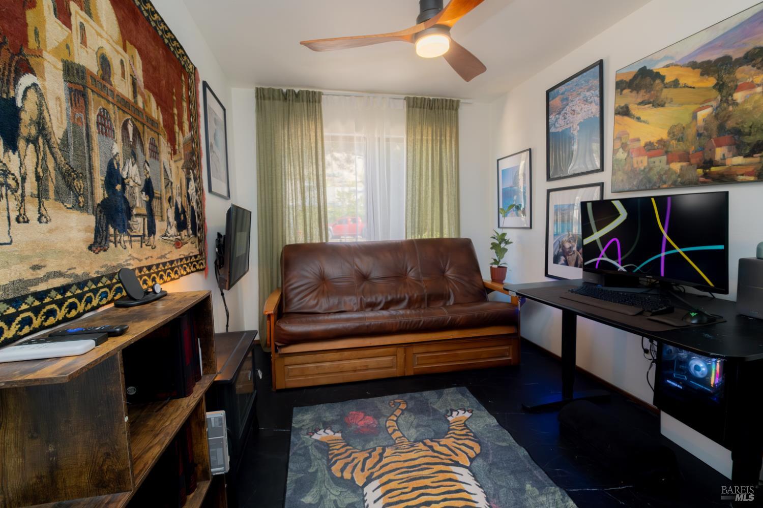 Detail Gallery Image 30 of 49 For 18279 Hidden Valley Rd, Hidden Valley Lake,  CA 95467 - 3 Beds | 2 Baths