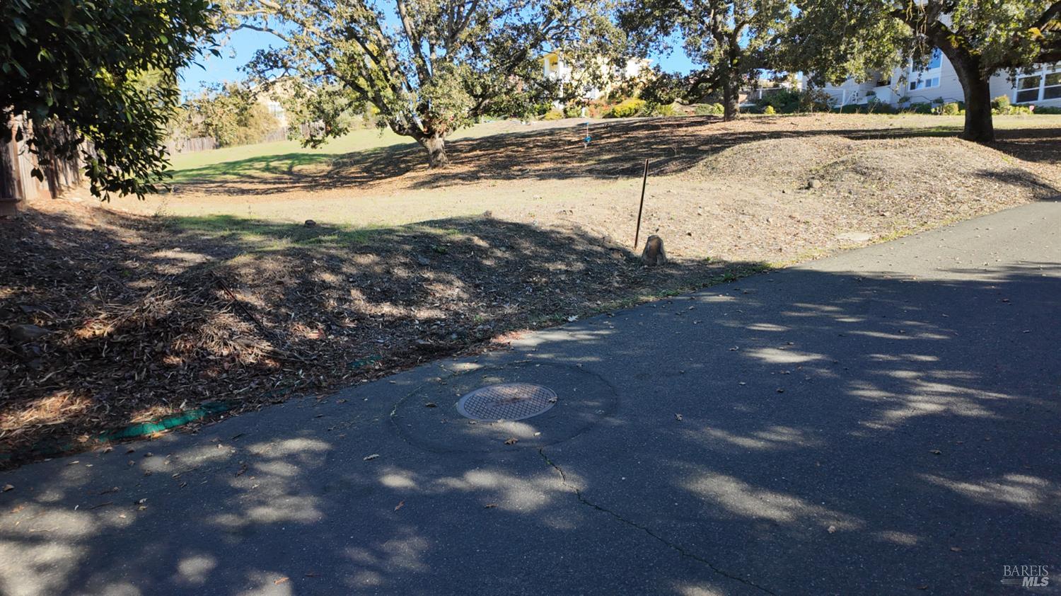 Detail Gallery Image 7 of 17 For 1960 Cooper Dr, Santa Rosa,  CA 95404 - – Beds | – Baths