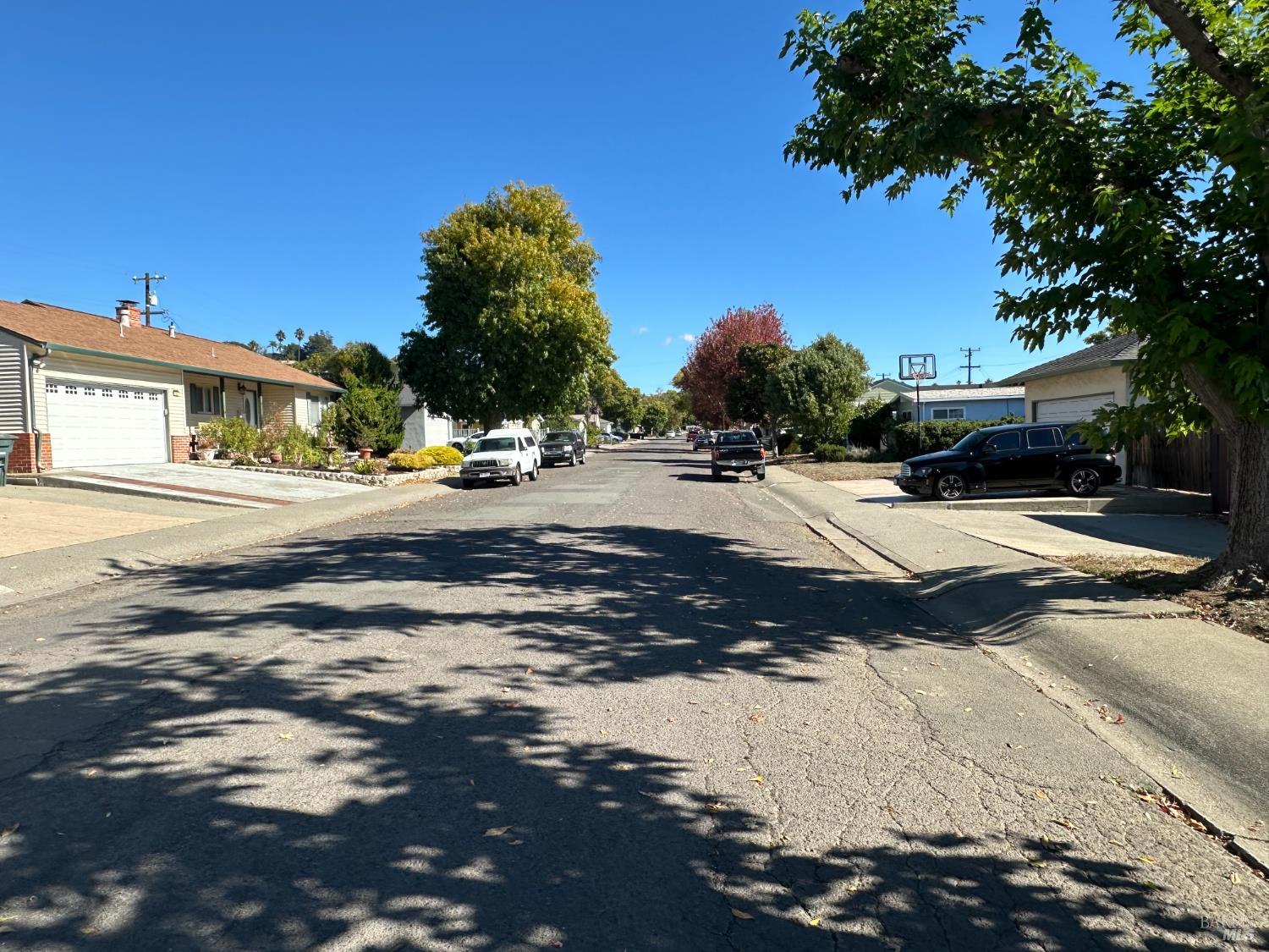 Detail Gallery Image 5 of 29 For 101 University Ave, Vallejo,  CA 94591 - 3 Beds | 1 Baths