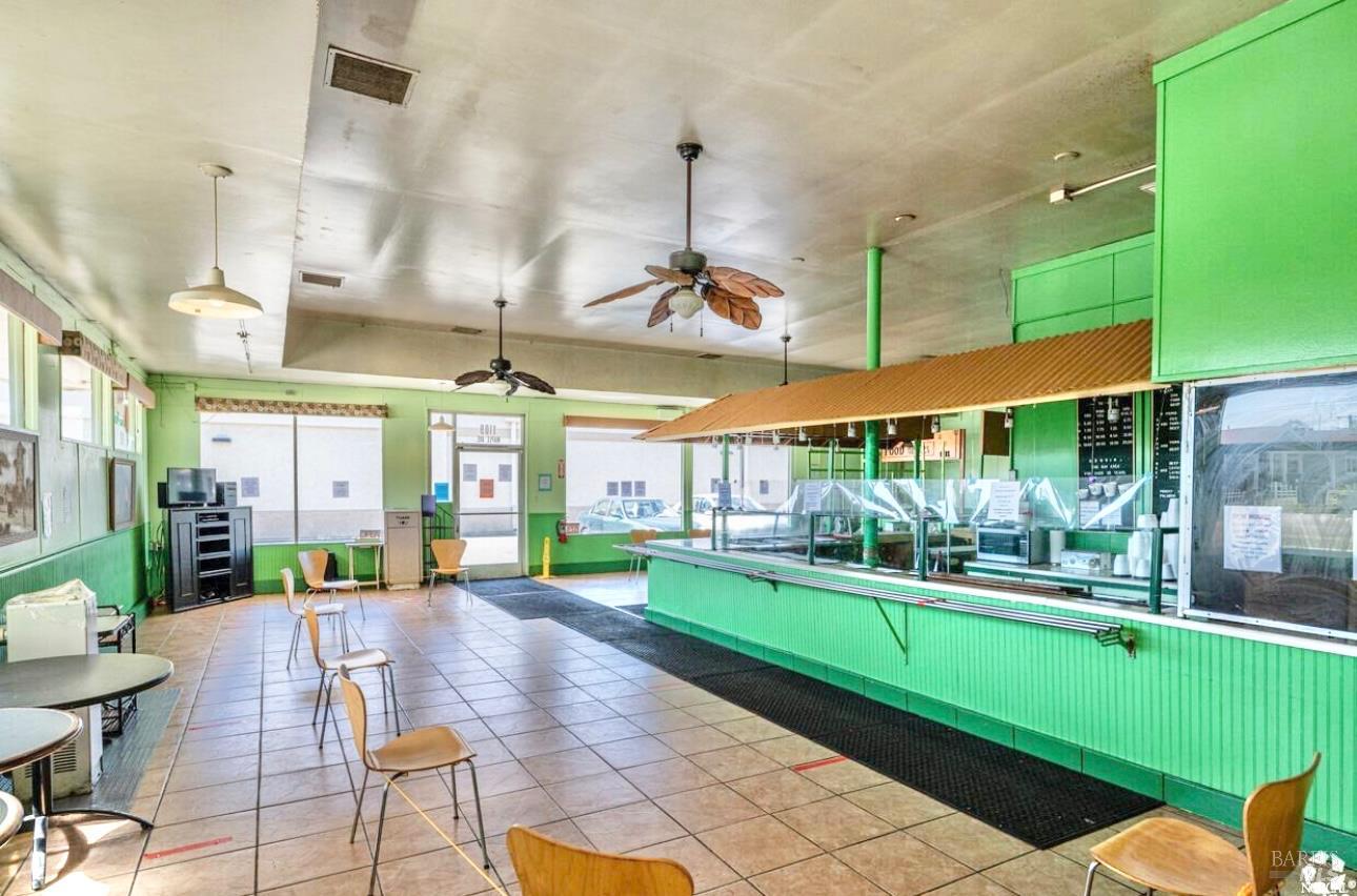 Detail Gallery Image 5 of 18 For 1109 Maple Ave, Vallejo,  CA 94591 - – Beds | – Baths