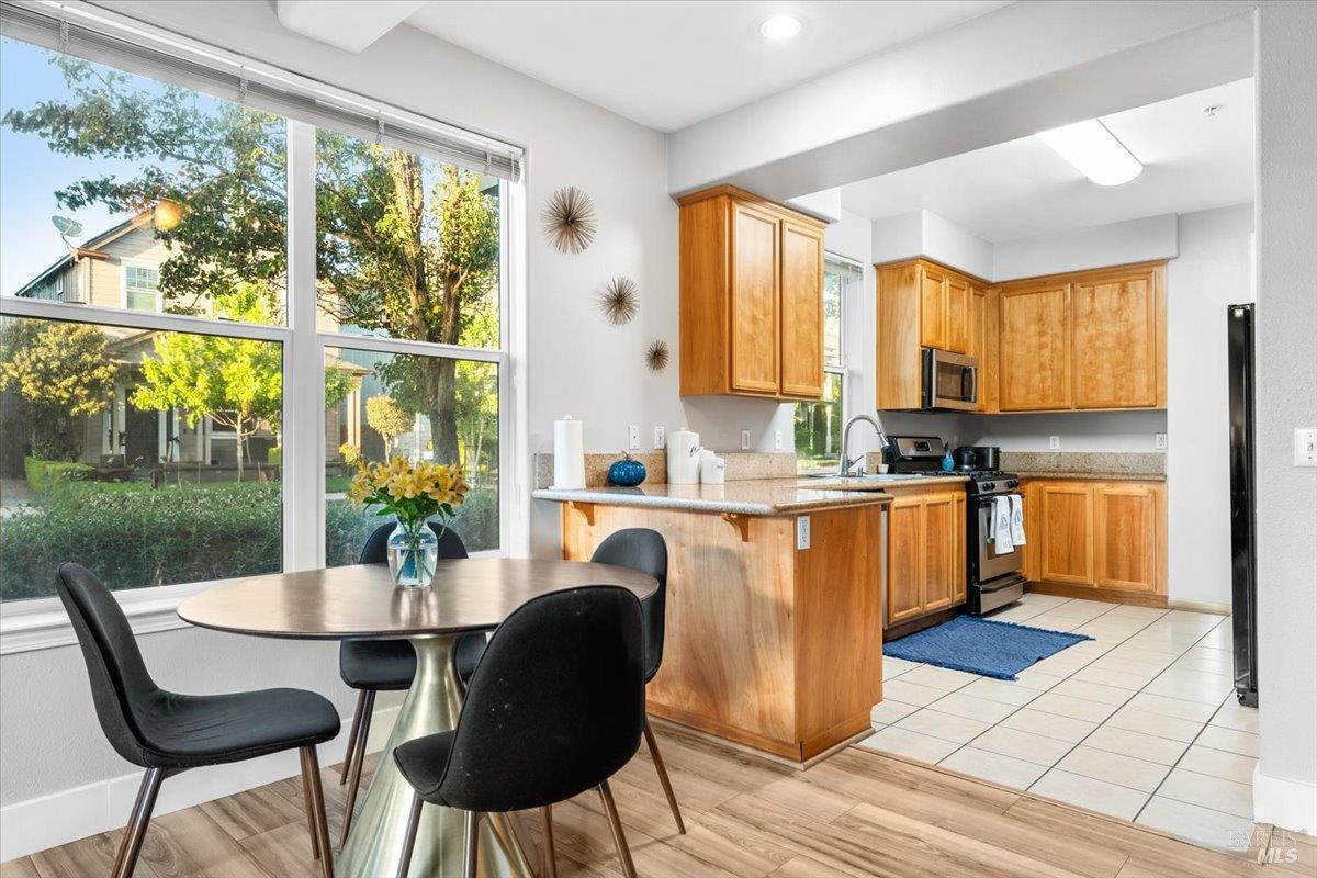 950 Campoy Street 101