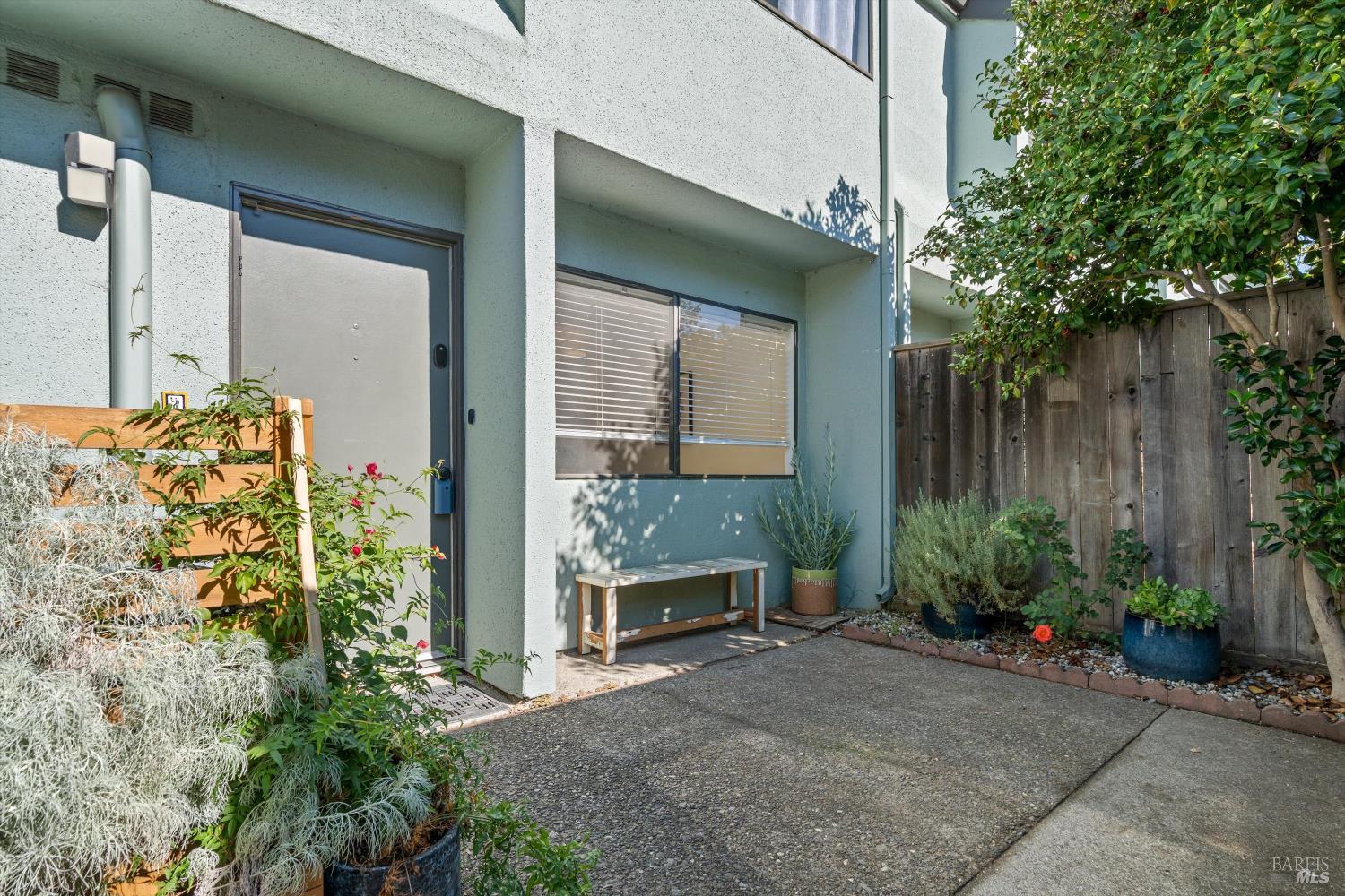 Detail Gallery Image 15 of 25 For 3476 Shelter Creek Dr, Napa,  CA 94558 - 2 Beds | 1/1 Baths