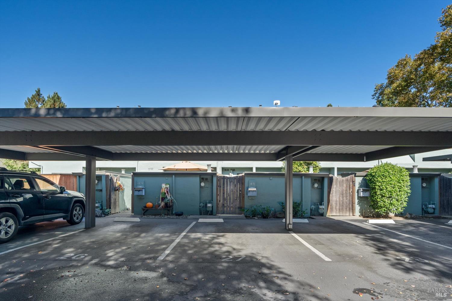 Detail Gallery Image 20 of 25 For 3476 Shelter Creek Dr, Napa,  CA 94558 - 2 Beds | 1/1 Baths