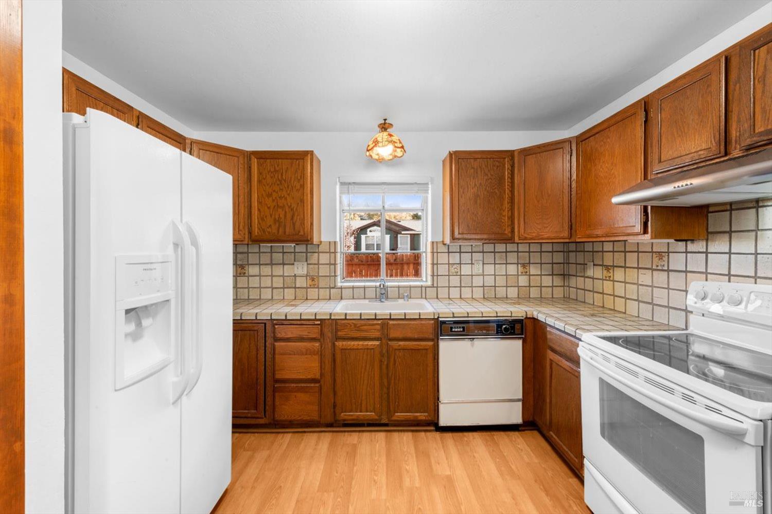 Detail Gallery Image 18 of 60 For 1017 Headlands Dr, Napa,  CA 94558 - 3 Beds | 2 Baths