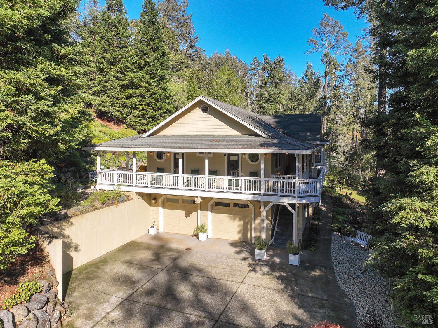 Detail Gallery Image 2 of 48 For 1885 Los Olivos Rd, Santa Rosa,  CA 95404 - 4 Beds | 3/1 Baths