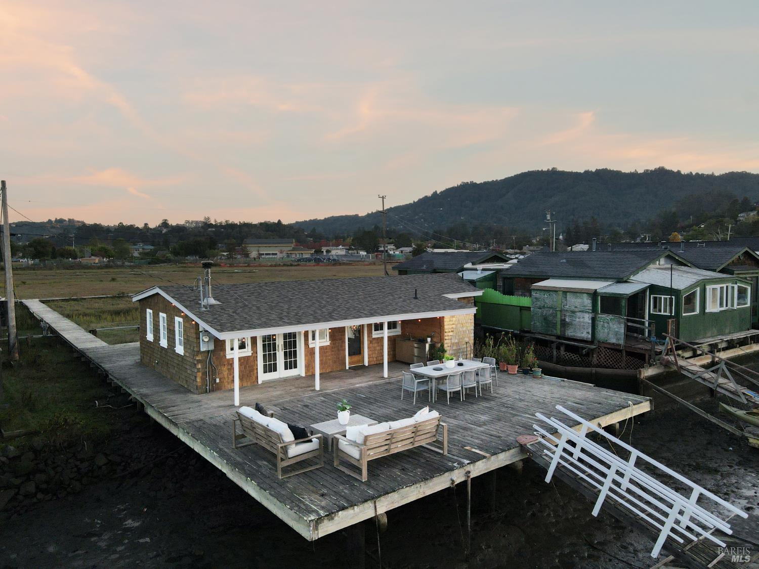 Detail Gallery Image 29 of 33 For 24 Boardwalk One Unkn, Larkspur,  CA 94939 - 2 Beds | 1 Baths