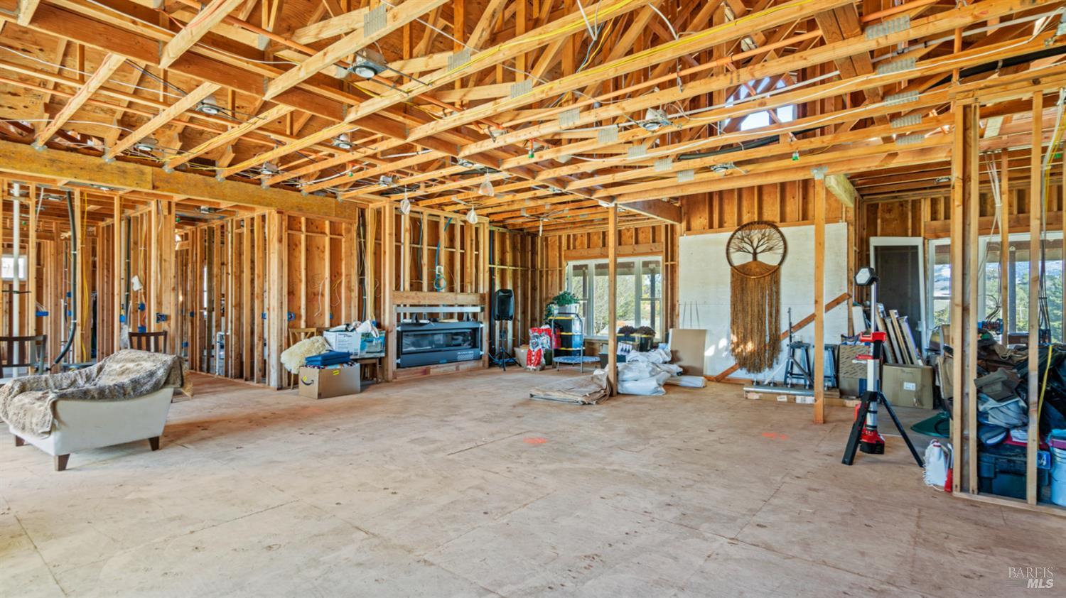 Detail Gallery Image 6 of 85 For 487 Ormsby Ln, Petaluma,  CA 94954 - 3 Beds | 2/1 Baths