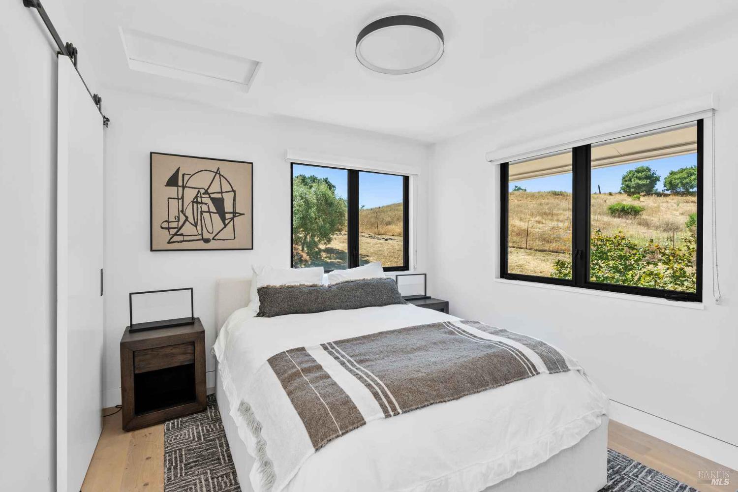 Detail Gallery Image 24 of 35 For 1250 Partrick Rd, Napa,  CA 94558 - 6 Beds | 4 Baths