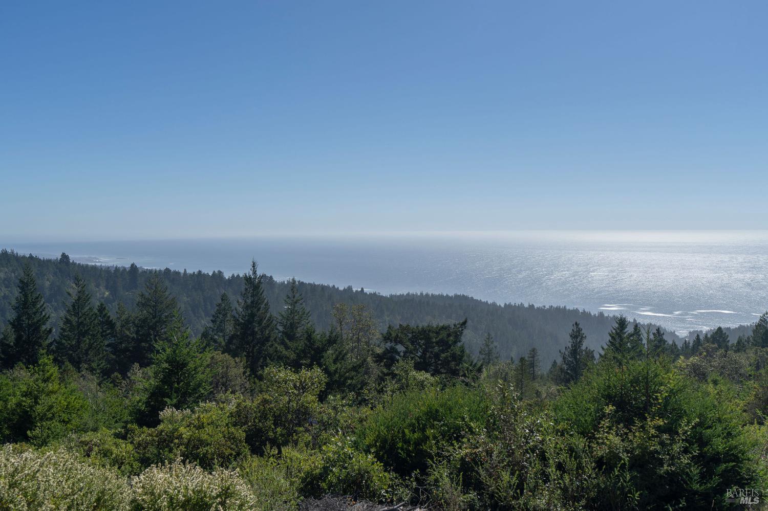 Detail Gallery Image 27 of 49 For 44801 Fish Rock Rd, Gualala,  CA 95445 - 3 Beds | 3 Baths