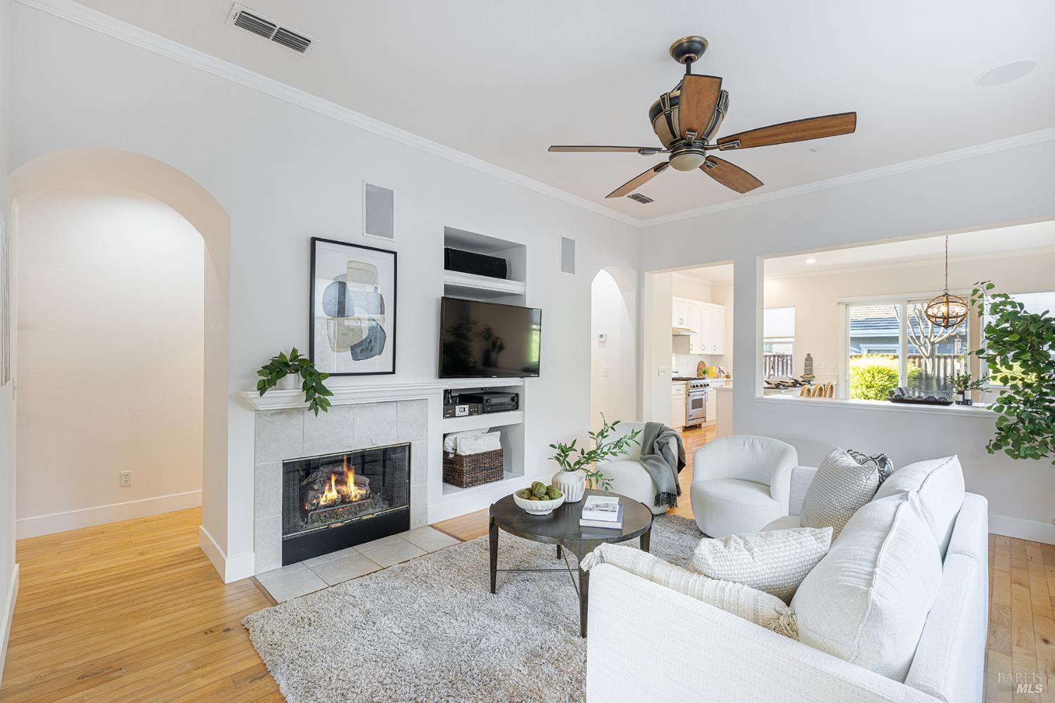 Detail Gallery Image 7 of 38 For 4 Firefly Ln, Napa,  CA 94558 - 3 Beds | 2 Baths