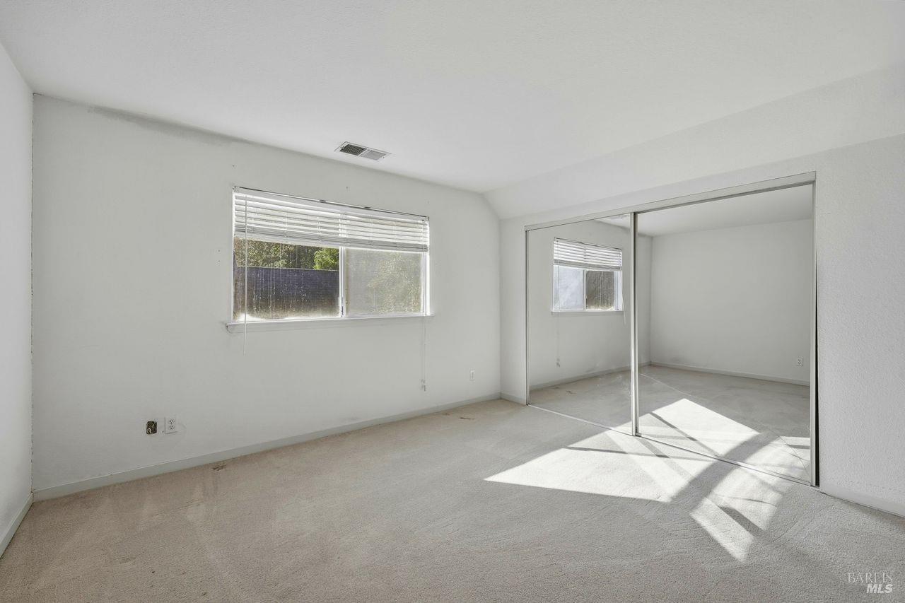 Detail Gallery Image 27 of 43 For 1617 Gamay St, Santa Rosa,  CA 95403 - 4 Beds | 3 Baths