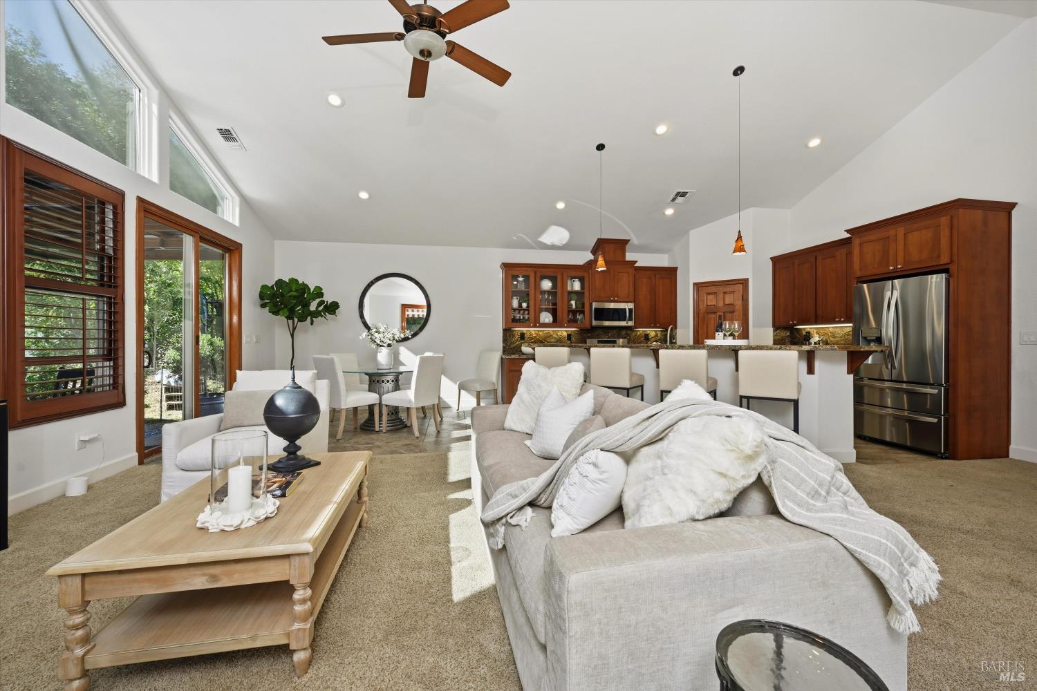 Detail Gallery Image 7 of 60 For 5251 Dry Creek Rd, Napa,  CA 94558 - 2 Beds | 2 Baths