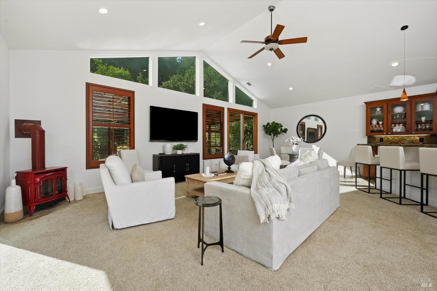 Detail Gallery Image 29 of 60 For 5251 Dry Creek Rd, Napa,  CA 94558 - 2 Beds | 2 Baths