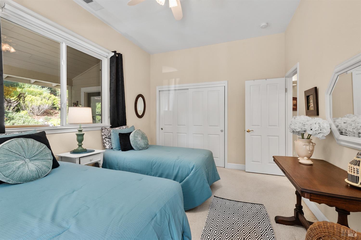 Detail Gallery Image 27 of 48 For 1885 Los Olivos Rd, Santa Rosa,  CA 95404 - 4 Beds | 3/1 Baths