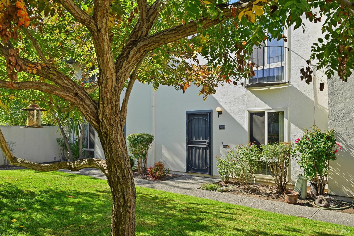 Detail Gallery Image 27 of 32 For 1072 Marina Dr, Napa,  CA 94559 - 2 Beds | 1/1 Baths