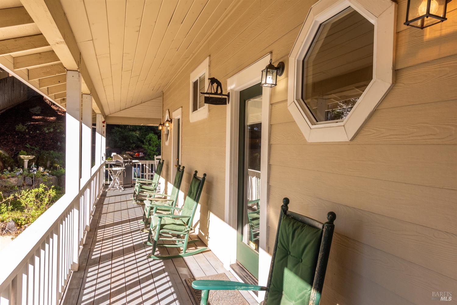 Detail Gallery Image 33 of 48 For 1885 Los Olivos Rd, Santa Rosa,  CA 95404 - 4 Beds | 3/1 Baths