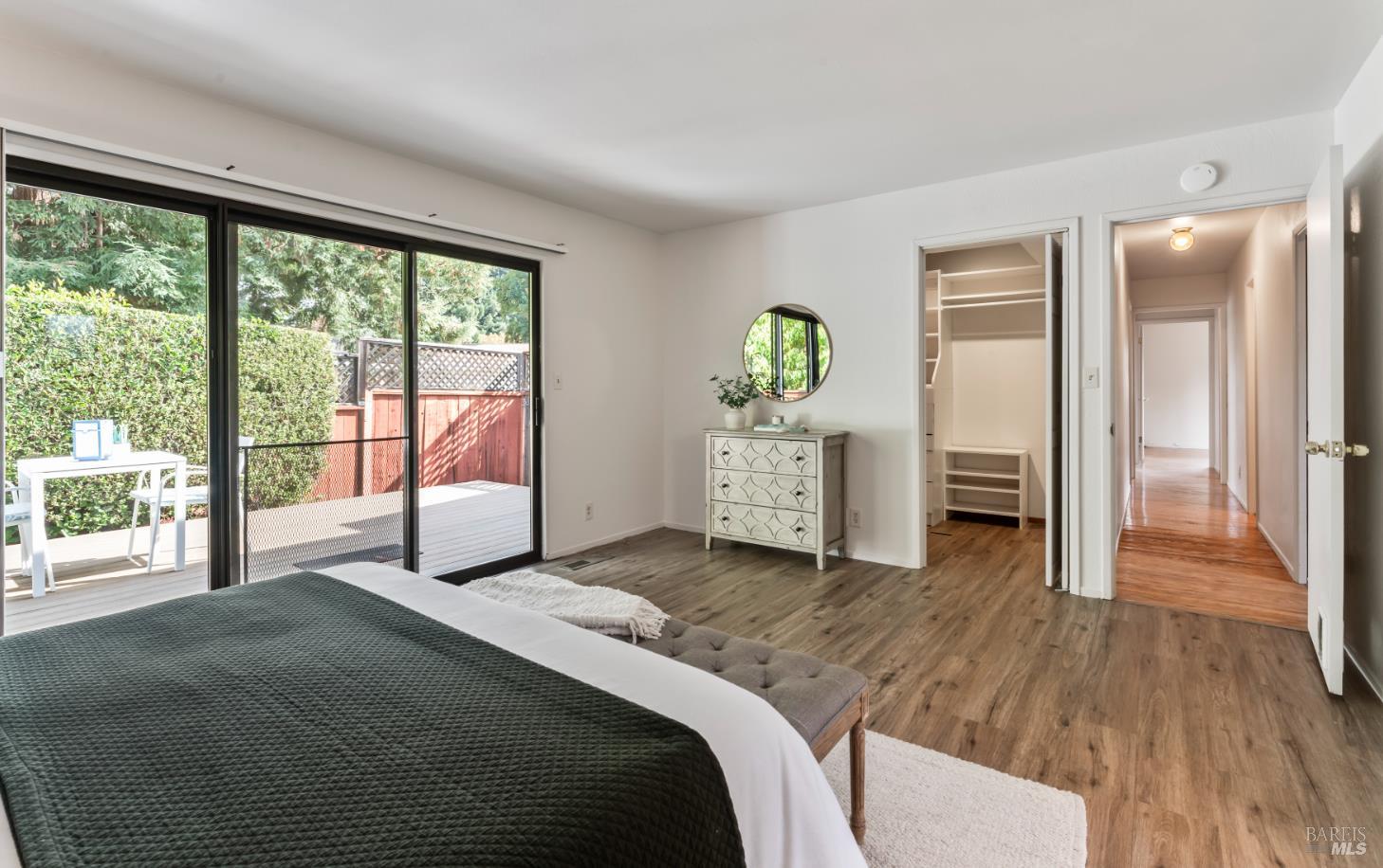 Detail Gallery Image 21 of 27 For 2470 Gina Dr, Napa,  CA 94558 - 4 Beds | 3 Baths