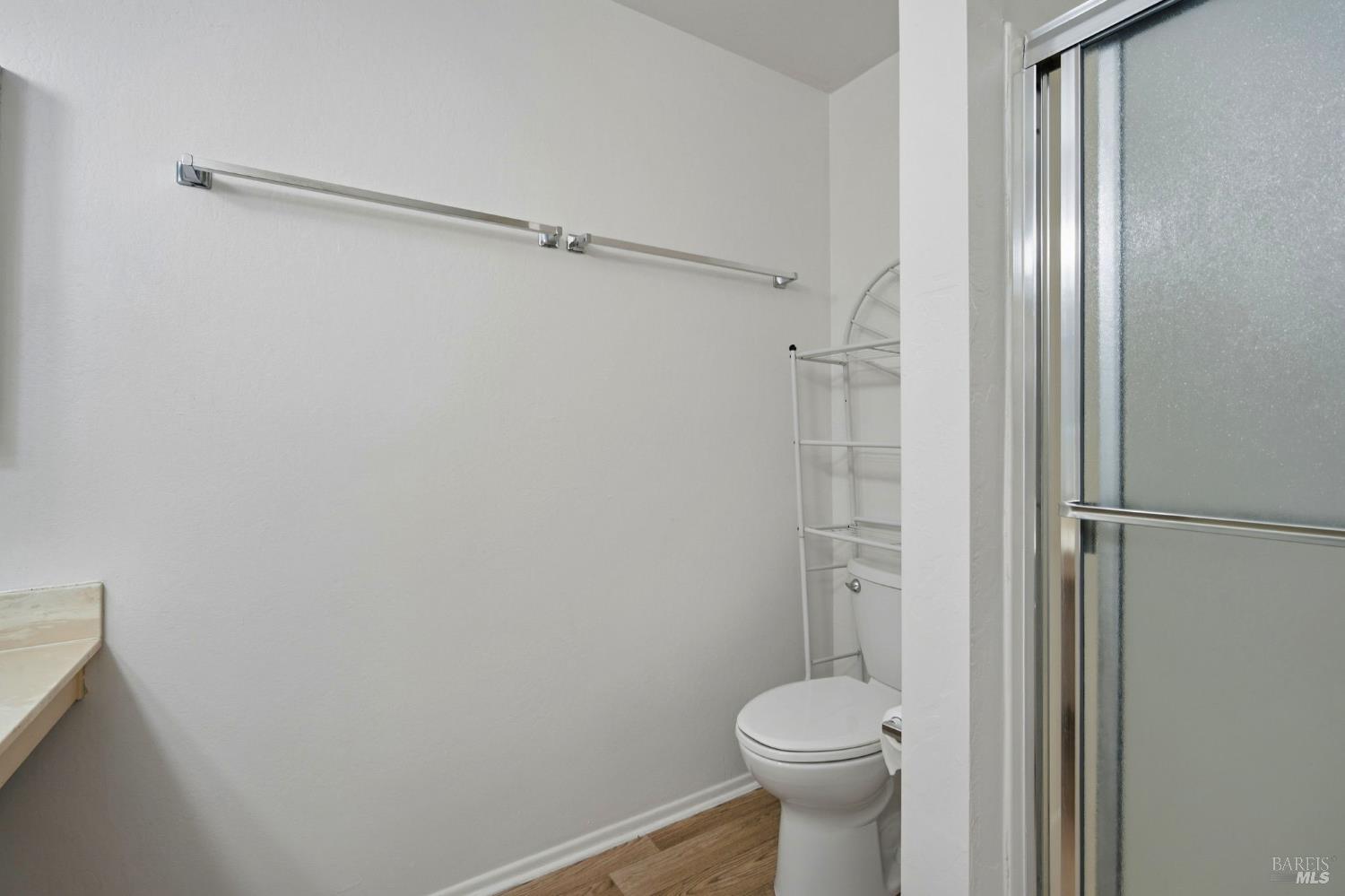 Detail Gallery Image 34 of 45 For 16 Redwood Ct, Santa Rosa,  CA 95409 - 3 Beds | 2 Baths