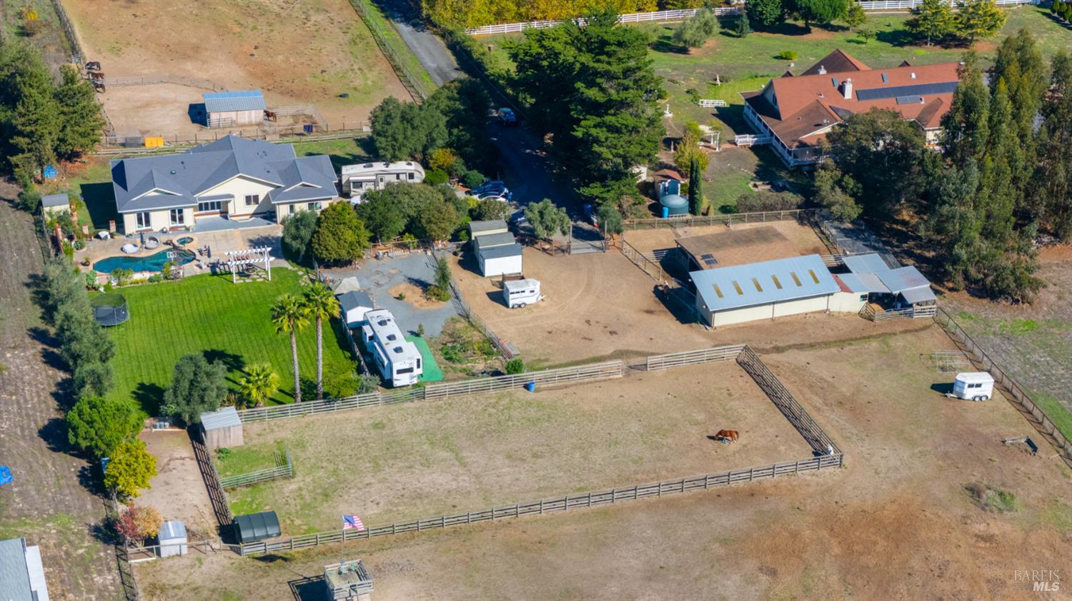 Detail Gallery Image 66 of 85 For 487 Ormsby Ln, Petaluma,  CA 94954 - 3 Beds | 2/1 Baths