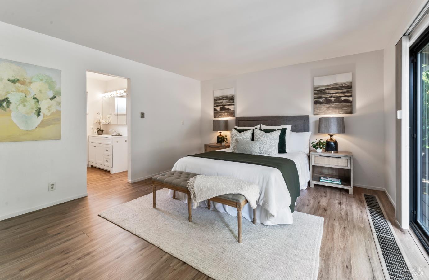 Detail Gallery Image 17 of 27 For 2470 Gina Dr, Napa,  CA 94558 - 4 Beds | 3 Baths