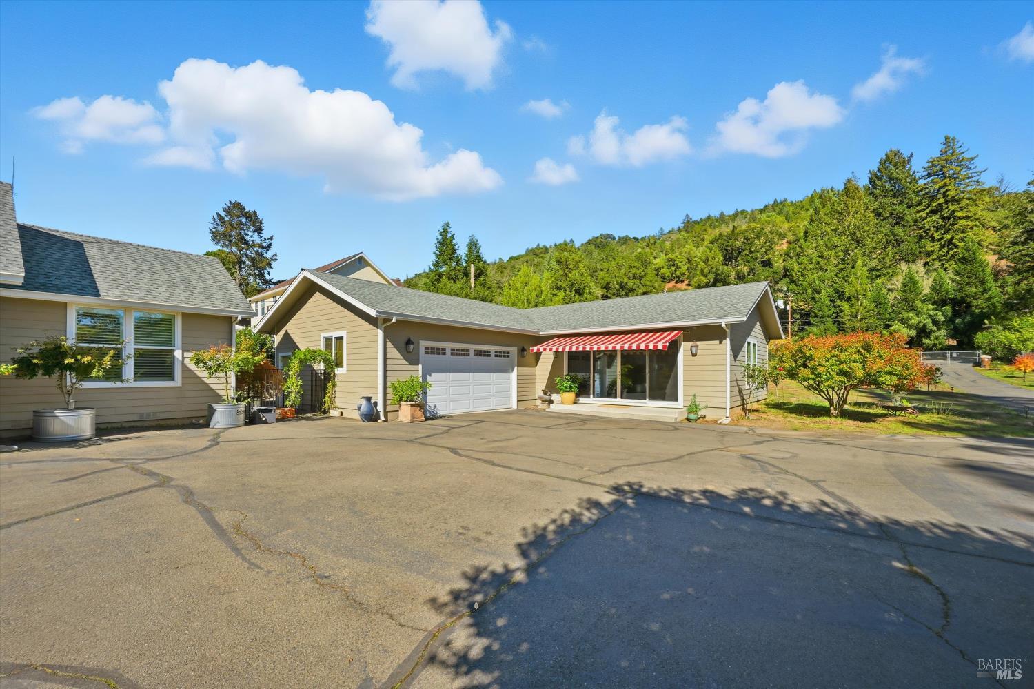 Detail Gallery Image 43 of 60 For 5251 Dry Creek Rd, Napa,  CA 94558 - 2 Beds | 2 Baths