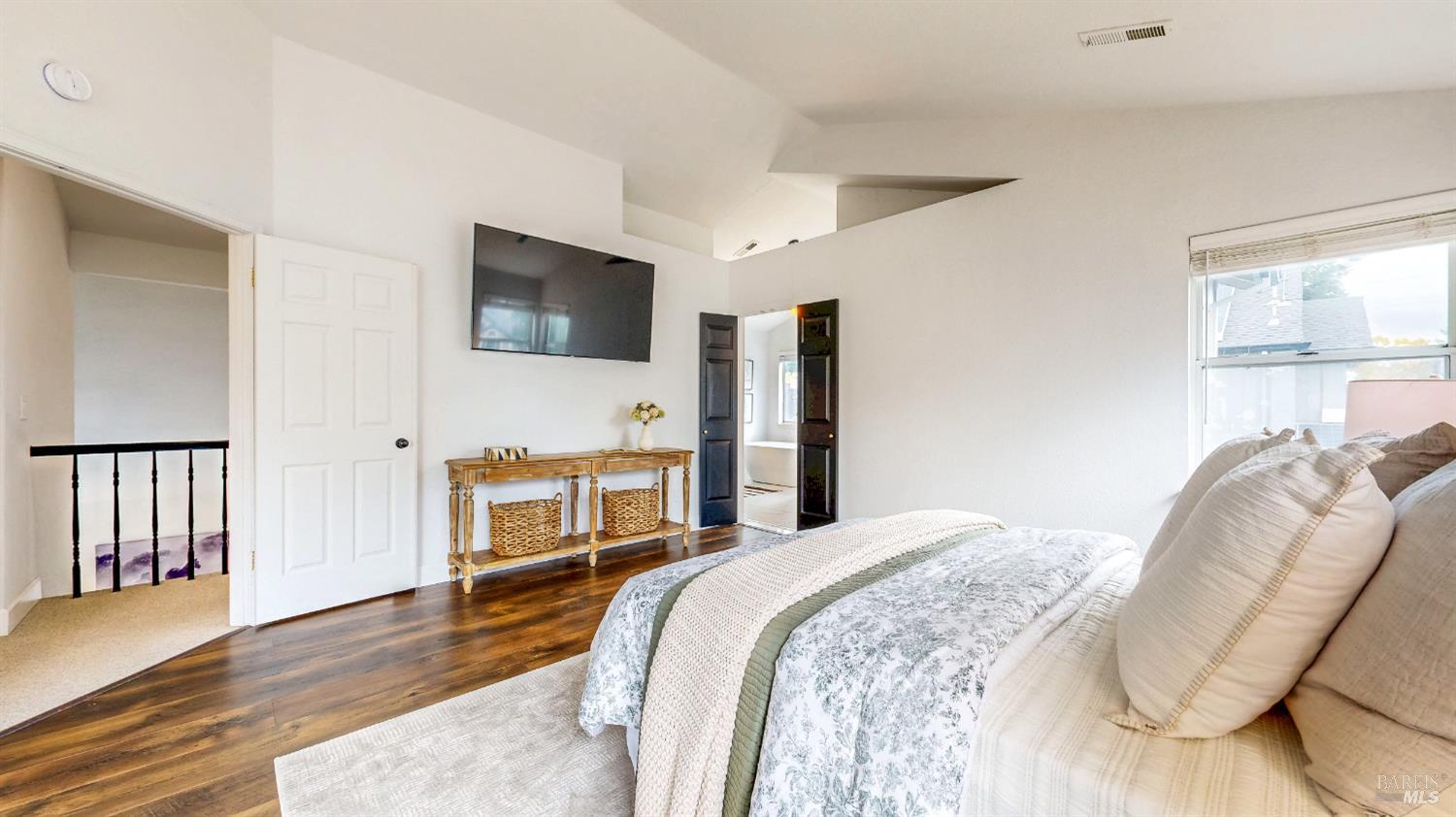 Detail Gallery Image 23 of 45 For 487 Noonan Ranch Ln, Santa Rosa,  CA 95403 - 3 Beds | 3 Baths