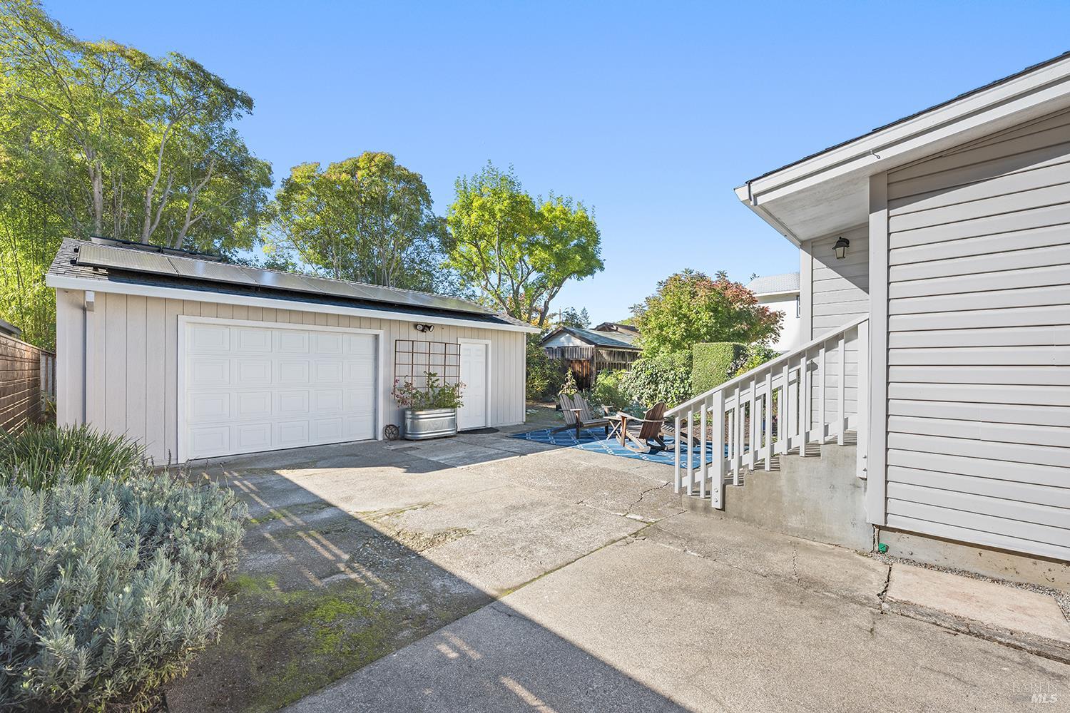 Detail Gallery Image 33 of 47 For 763 Beaver St, Santa Rosa,  CA 95404 - 3 Beds | 2 Baths