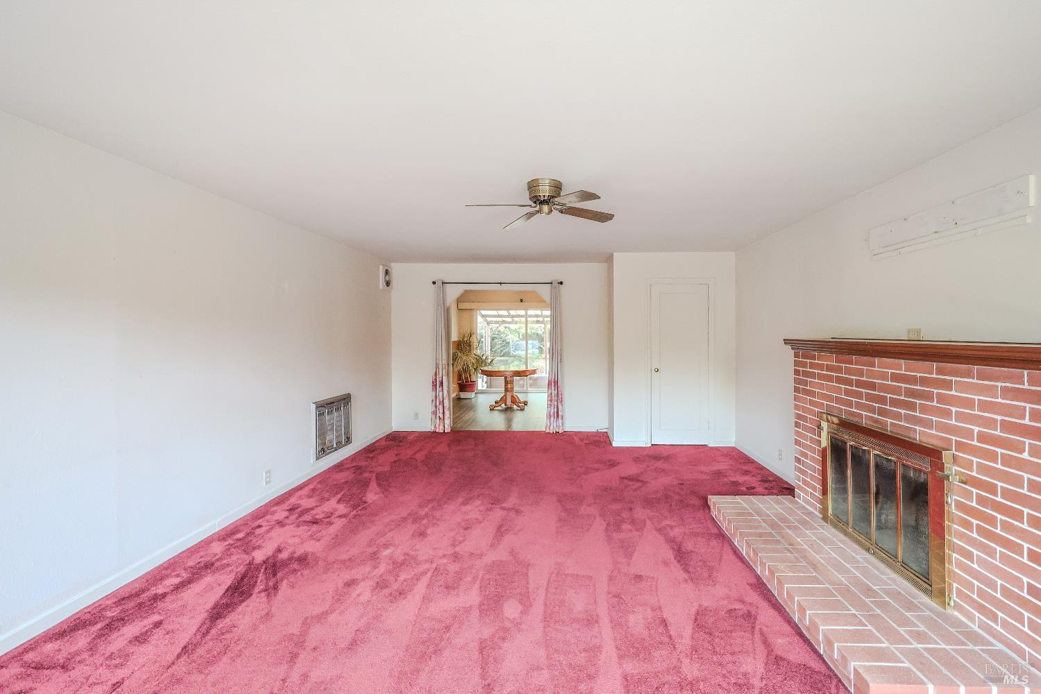 Detail Gallery Image 4 of 43 For 826 Cedar St, Fort Bragg,  CA 95437 - 2 Beds | 1 Baths