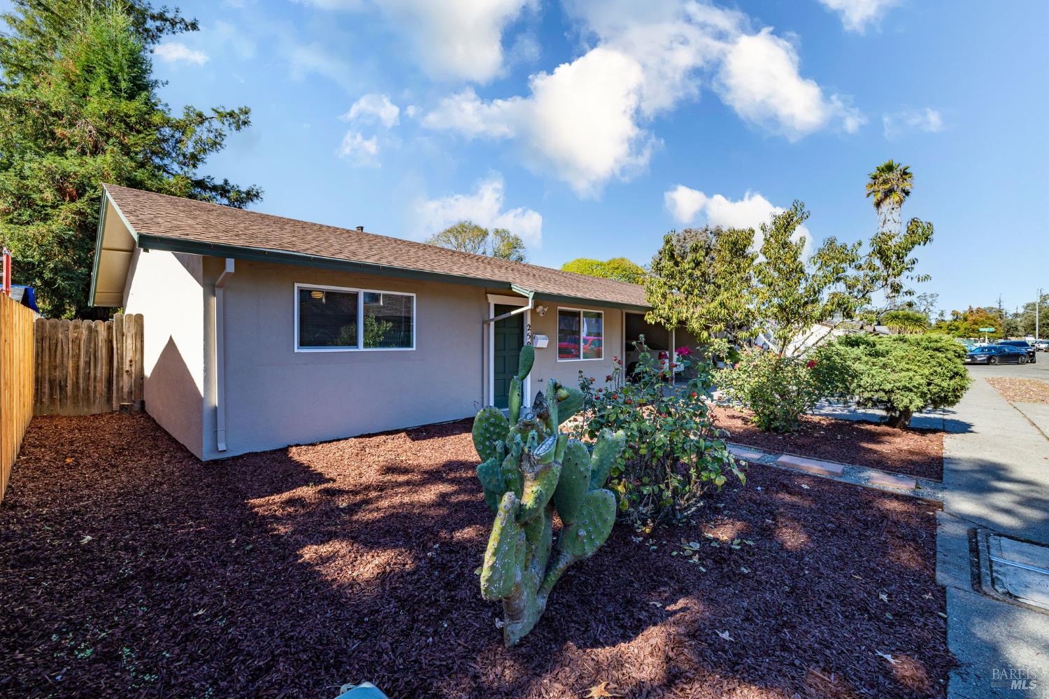 Detail Gallery Image 3 of 29 For 2597 Northcoast St, Santa Rosa,  CA 95403 - – Beds | – Baths