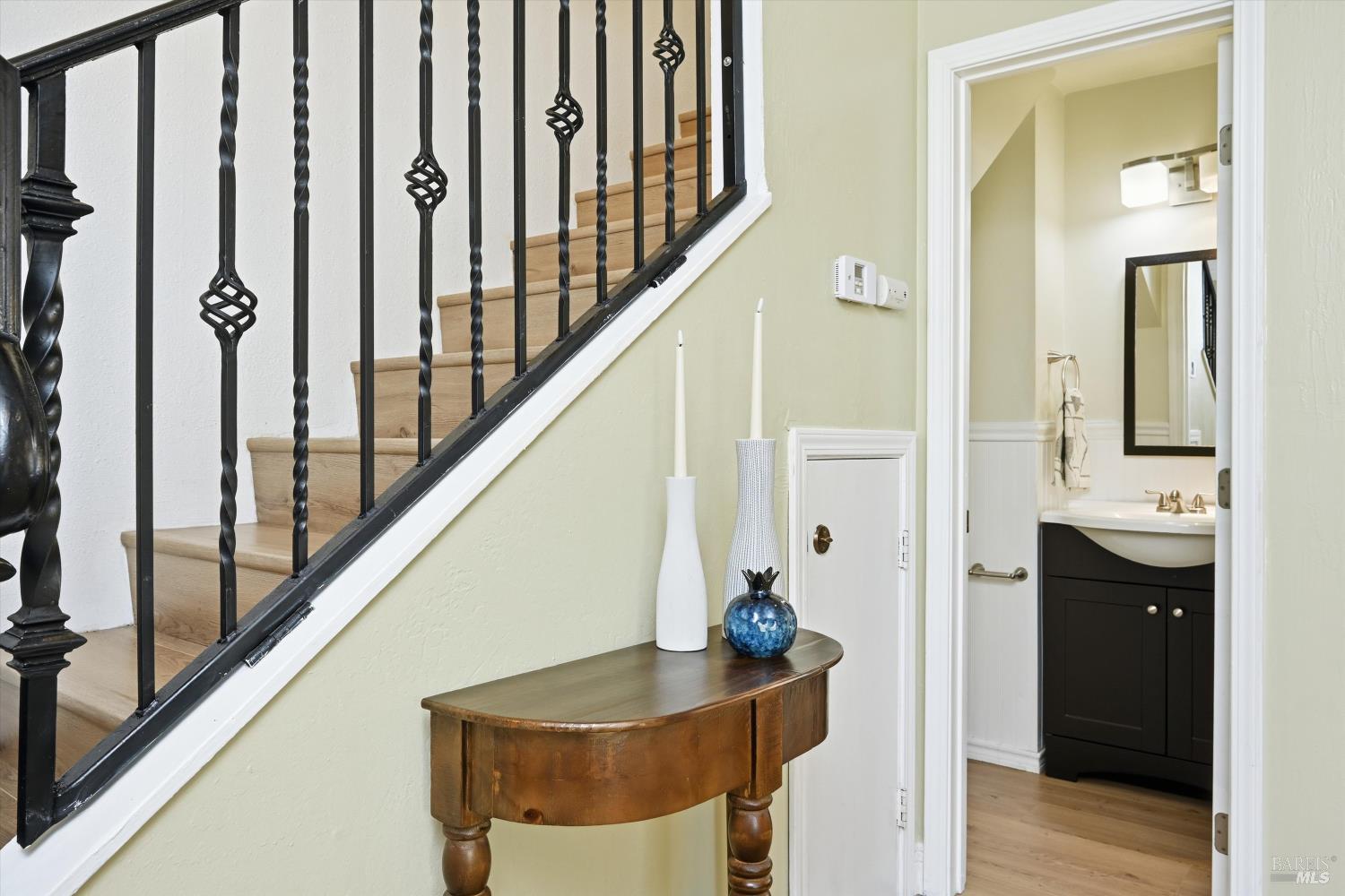 Detail Gallery Image 17 of 32 For 1072 Marina Dr, Napa,  CA 94559 - 2 Beds | 1/1 Baths