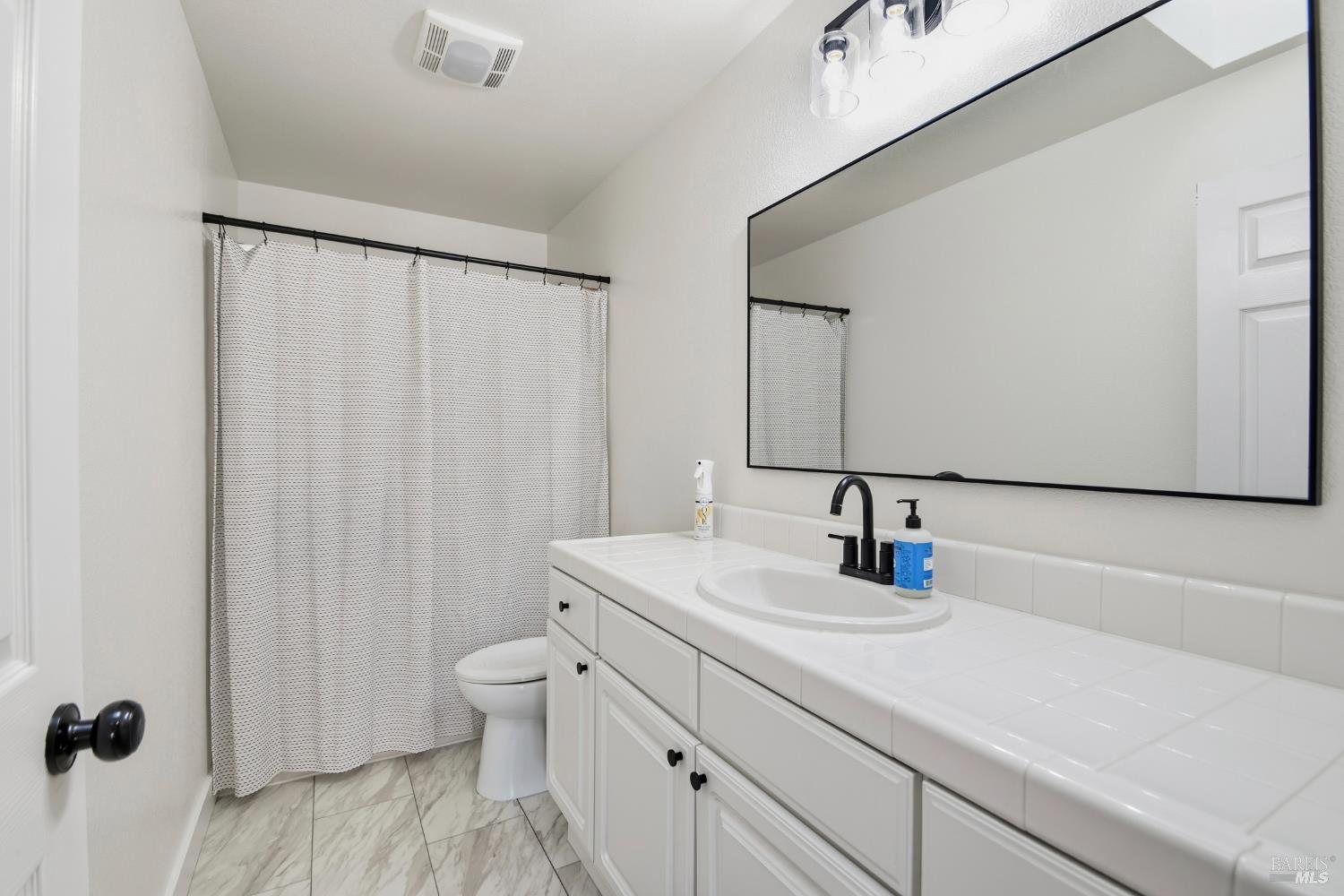 Detail Gallery Image 30 of 40 For 108 Oretsky Way, Cotati,  CA 94931 - 3 Beds | 2 Baths