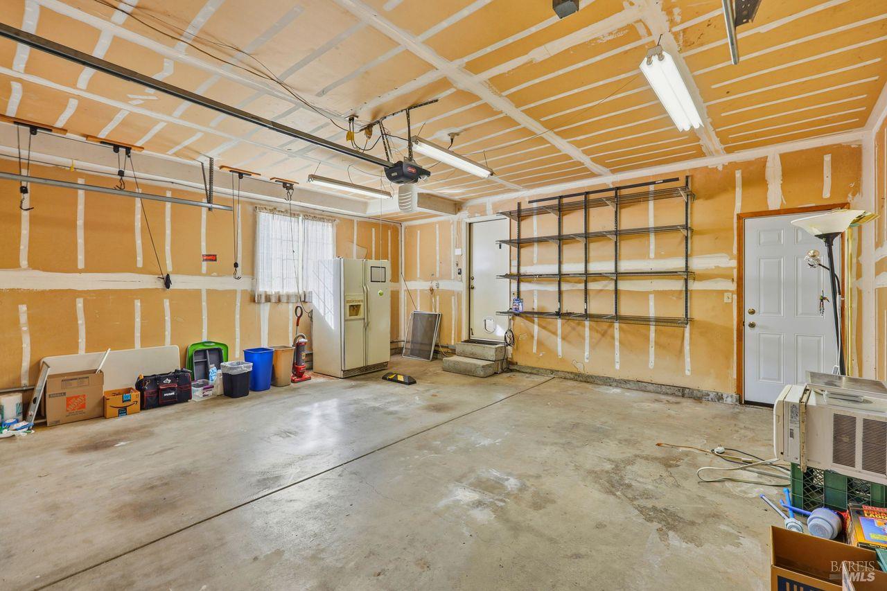 Detail Gallery Image 37 of 43 For 1617 Gamay St, Santa Rosa,  CA 95403 - 4 Beds | 3 Baths