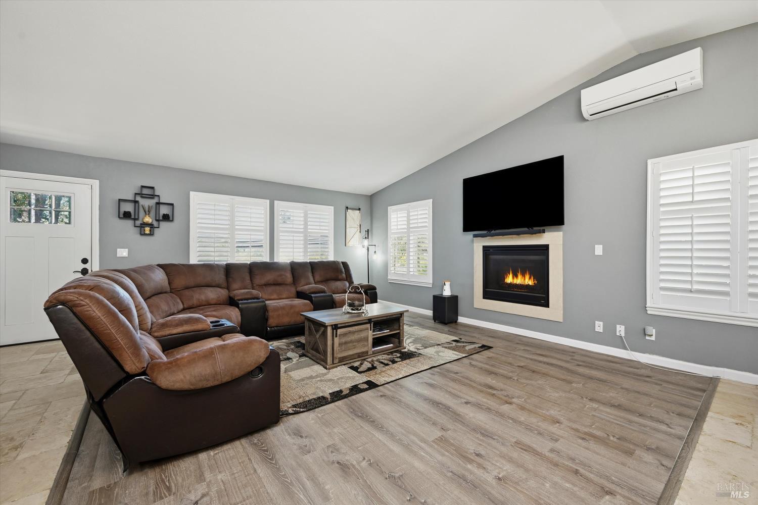 Detail Gallery Image 7 of 30 For Address Is Not Disclosed, Hidden Valley Lake,  CA 95467 - 3 Beds | 2 Baths