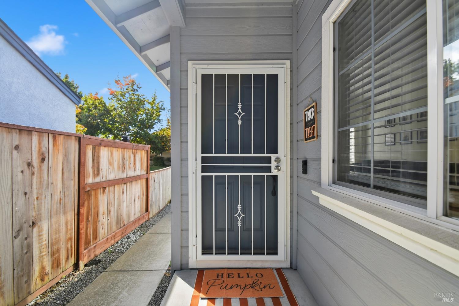 Detail Gallery Image 6 of 40 For 108 Oretsky Way, Cotati,  CA 94931 - 3 Beds | 2 Baths