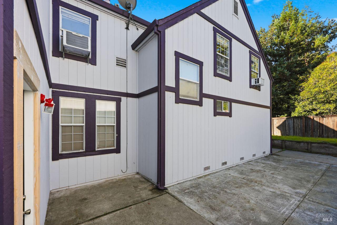 Detail Gallery Image 41 of 43 For 1617 Gamay St, Santa Rosa,  CA 95403 - 4 Beds | 3 Baths