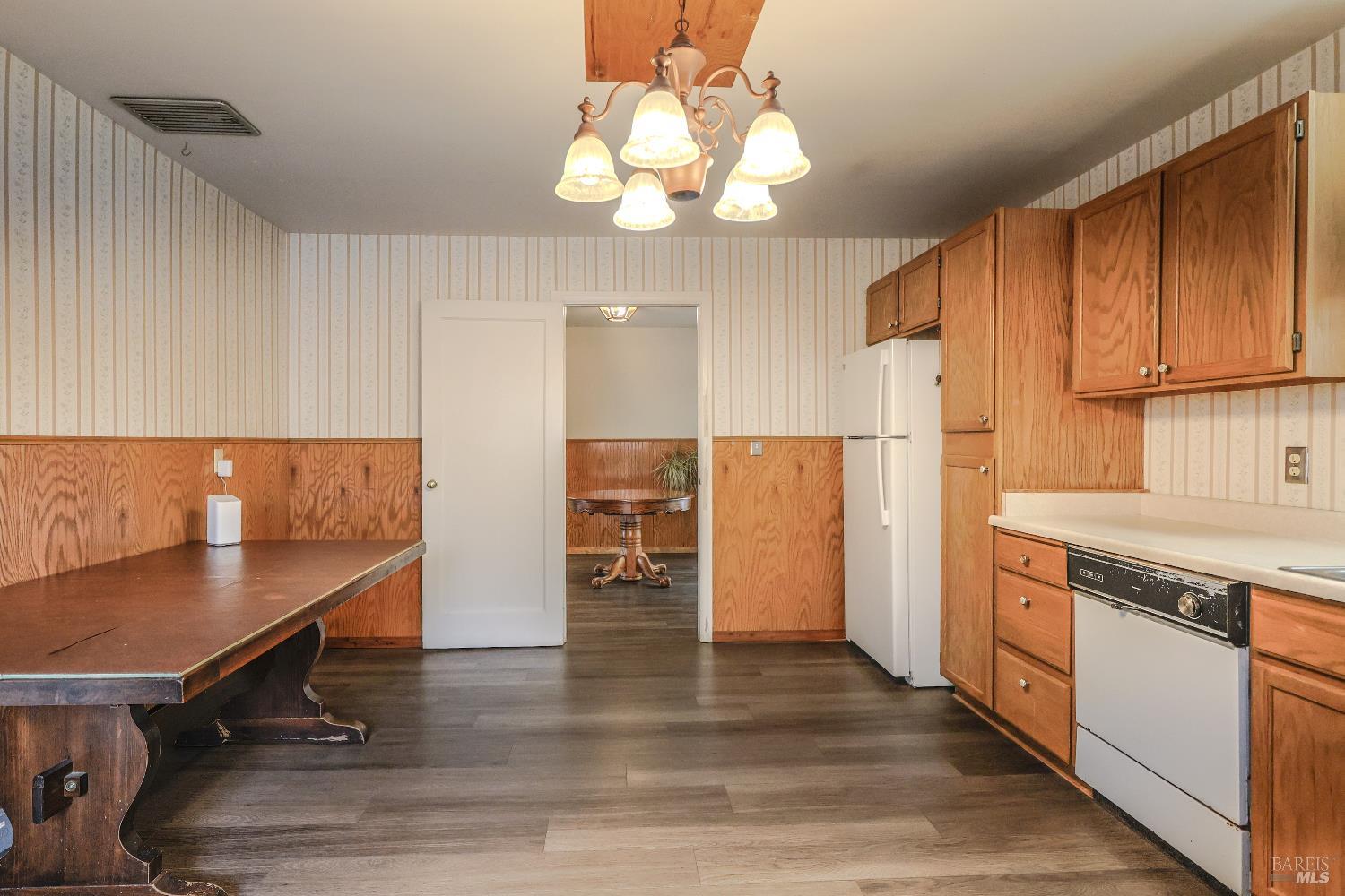 Detail Gallery Image 14 of 43 For 826 Cedar St, Fort Bragg,  CA 95437 - 2 Beds | 1 Baths