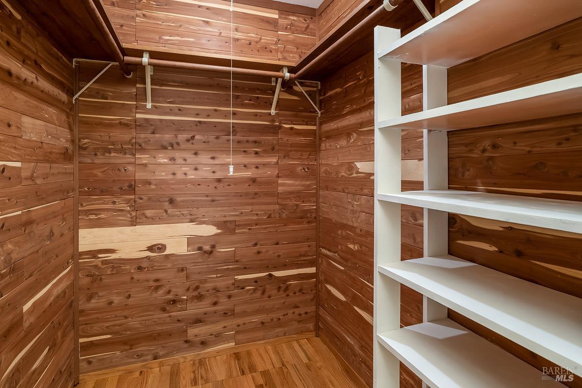 Detail Gallery Image 23 of 47 For 15 Betty Ln, Novato,  CA 94947 - 4 Beds | 2 Baths