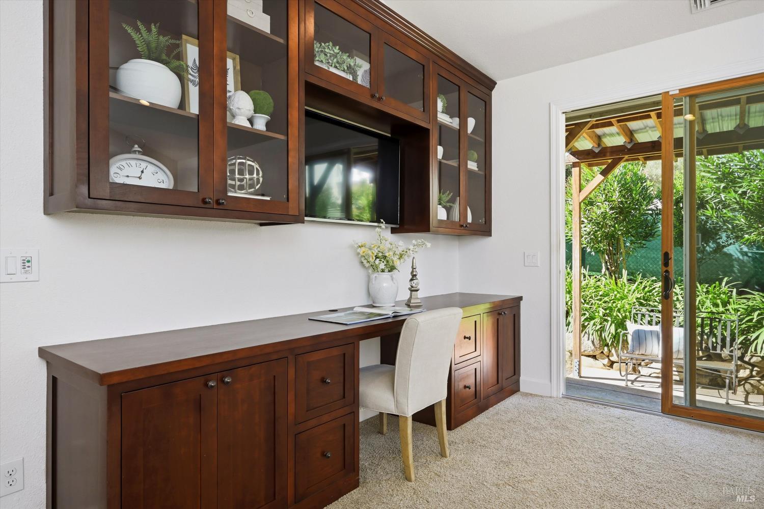 Detail Gallery Image 19 of 60 For 5251 Dry Creek Rd, Napa,  CA 94558 - 2 Beds | 2 Baths