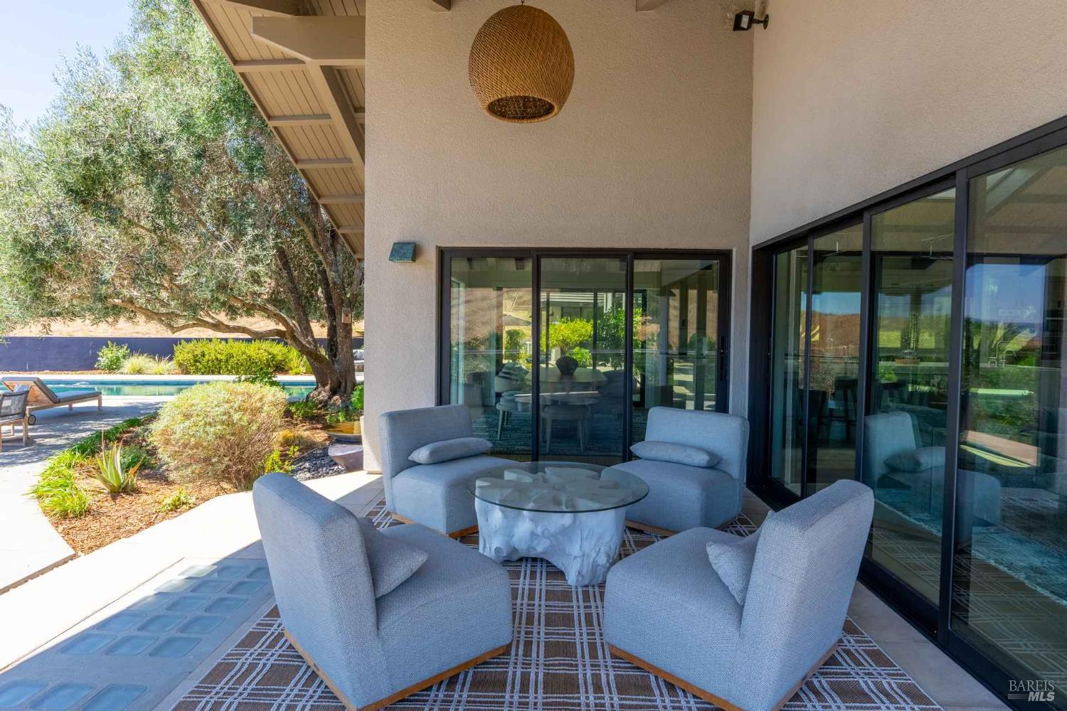 Detail Gallery Image 14 of 35 For 1250 Partrick Rd, Napa,  CA 94558 - 6 Beds | 4 Baths