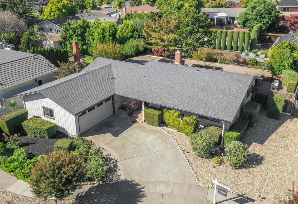 Detail Gallery Image 26 of 27 For 2470 Gina Dr, Napa,  CA 94558 - 4 Beds | 3 Baths