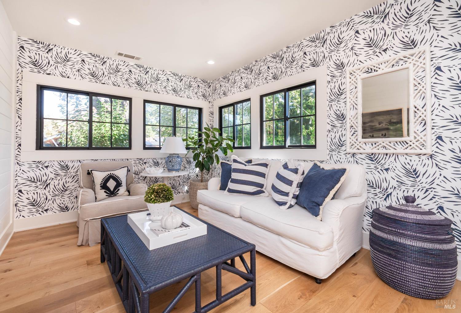 Detail Gallery Image 27 of 74 For 576 Patchett St, Napa,  CA 94559 - 2 Beds | 1 Baths