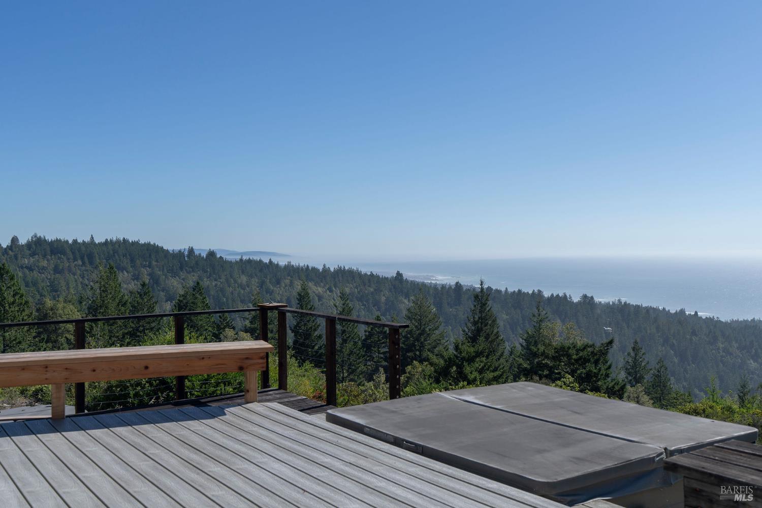 Detail Gallery Image 24 of 49 For 44801 Fish Rock Rd, Gualala,  CA 95445 - 3 Beds | 3 Baths