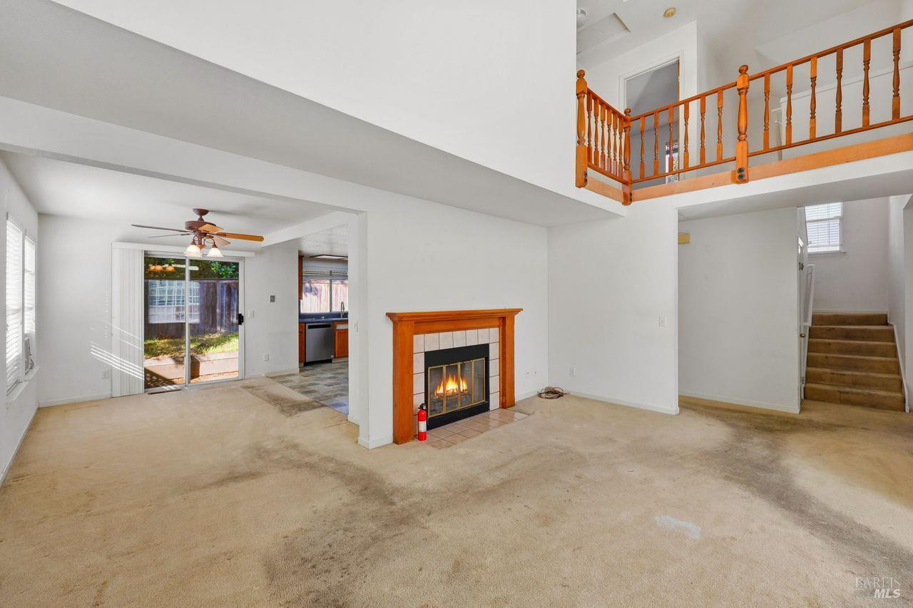 Detail Gallery Image 5 of 43 For 1617 Gamay St, Santa Rosa,  CA 95403 - 4 Beds | 3 Baths