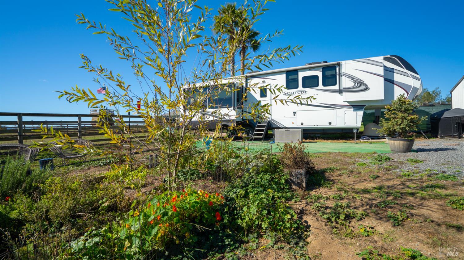 Detail Gallery Image 36 of 85 For 487 Ormsby Ln, Petaluma,  CA 94954 - 3 Beds | 2/1 Baths